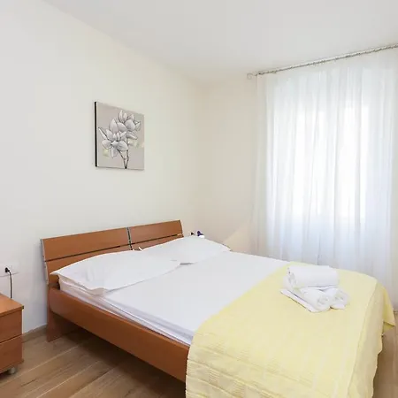 Lägenhet The Very Comfortable Makarska